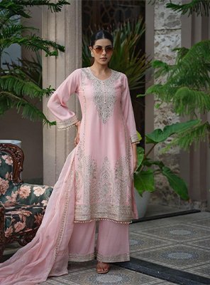 Women Cotton Off White Embroidered Tunic