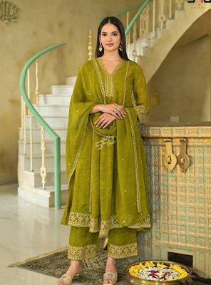 Women Cotton Off White Embroidered Tunic